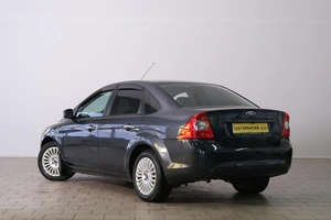 Седан Ford Focus 2011 года, 589000 рублей, Омск