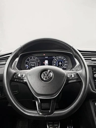 Внедорожник Volkswagen Tiguan 2018 года, 1999000 рублей, Орёл