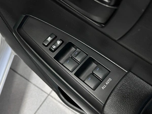 Универсал Toyota Corolla Fielder 2017 года, 1320000 рублей, Красноярск