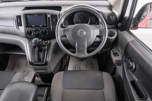 Минивэн Nissan NV200 2016 года, 1249000 рублей, Красноярск