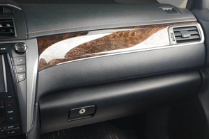 Седан Toyota Camry 2017 года, 2639000 рублей, Тюмень