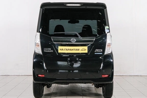 Хетчбэк Nissan Dayz Roox 2018 года, 909000 рублей, Красноярск