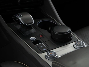 Внедорожник Volkswagen Touareg 2019 года, 4296900 рублей, Москва