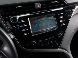 Седан Toyota Camry 2018 года, 2469000 рублей, Тюмень