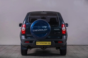 Внедорожник Chevrolet Niva 2015 года, 749000 рублей, Томск