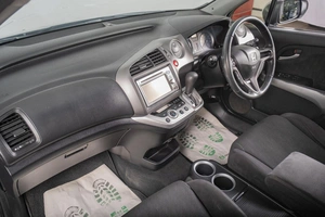 Минивэн Honda Stream 2012 года, 949000 рублей, Томск