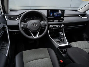 Внедорожник Toyota RAV4 2025 года, 4470000 рублей, Краснодар