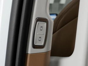 Минивэн JAC RF8 2025 года, 4875000 рублей, Тюмень