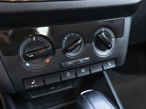 Лифтбек Volkswagen Polo 2021 года, 1420000 рублей, Краснодар