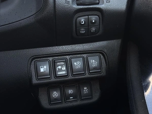 Хетчбэк Nissan Leaf 2016 года, 859000 рублей, Ижевск