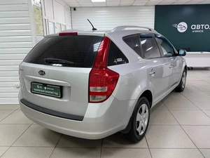 Универсал Kia Ceed 2011 года, 799000 рублей, Ачинск