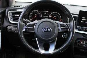 Внедорожник Kia XCeed 2020 года, 2050000 рублей, Ярославль