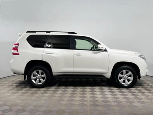 Внедорожник Toyota Land Cruiser Prado 2015 года, 3855400 рублей, Казань