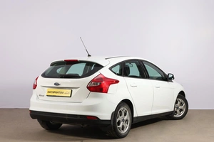 Хетчбэк Ford Focus 2013 года, 839000 рублей, Новосибирск
