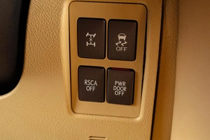 Внедорожник Lexus LX 2010 года, 3999000 рублей, Тюмень