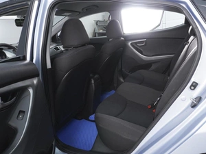 Седан Hyundai Elantra 2011 года, 1150000 рублей, Ростов-на-Дону