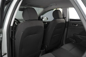 Седан Hyundai Solaris 2019 года, 1330000 рублей, Омск