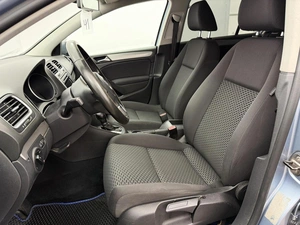 Хетчбэк Volkswagen Golf 2011 года, 673000 рублей, Орёл