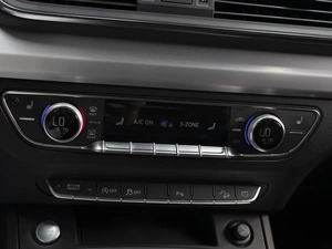 Внедорожник Audi Q5 2017 года, 3498000 рублей, Омск