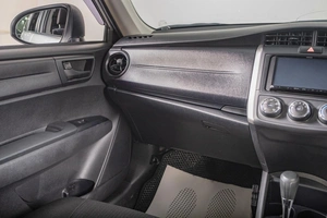 Универсал Toyota Corolla Fielder 2019 года, 1429000 рублей, Томск