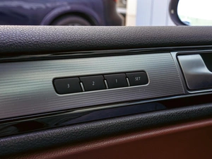 Внедорожник Volkswagen Touareg 2016 года, 3090000 рублей, Краснодар