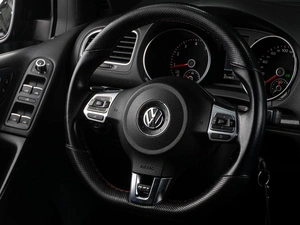 Хетчбэк Volkswagen Golf GTI 2012 года, 1599000 рублей, Тюмень