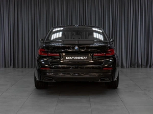 Седан BMW 5 серия 2021 года, 4378000 рублей, Тюмень