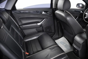 Седан Ford Mondeo 2011 года, 999000 рублей, Пермь