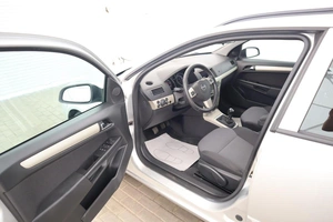 Универсал Opel Astra 2008 года, 499000 рублей, Обнинск
