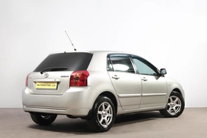 Хетчбэк Toyota Corolla 2006 года, 689000 рублей, Новосибирск
