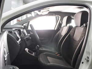 Внедорожник Renault Kaptur 2019 года, 1480000 рублей, Омск