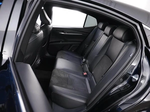 Седан Toyota Camry 2024 года, 3355632 рублей, Москва