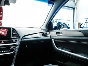 Седан Hyundai Sonata 2019 года, 1850000 рублей, Красноярск
