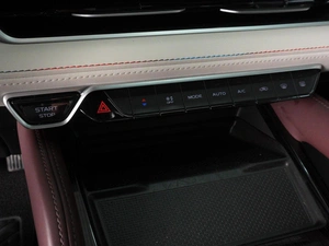 Внедорожник Geely Monjaro 2023 года, 3329000 рублей, Минеральные Воды