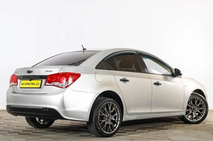 Седан Chevrolet Cruze 2013 года, 849000 рублей, Тюмень