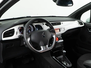 Хетчбэк Citroen DS 3 2014 года, 997077 рублей, Москва