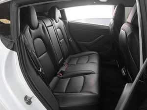 Седан Tesla Model 3 2019 года, 3769000 рублей, Тюмень