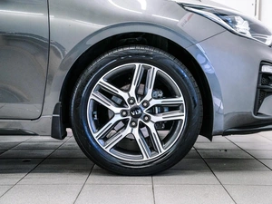 Седан Kia Cerato 2021 года, 1860000 рублей, Красноярск