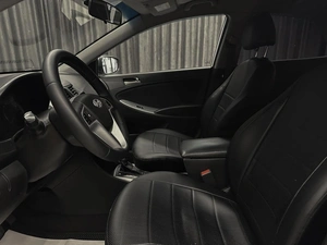 Седан Hyundai Solaris 2015 года, 945000 рублей, Красноярск