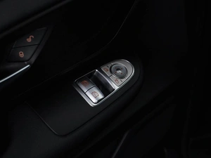 Минивэн Mercedes-benz V-класс 2022 года, 6399050 рублей, Москва
