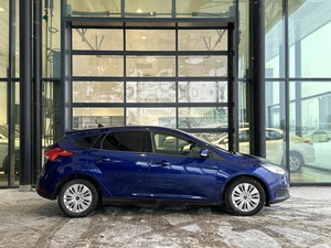 Хетчбэк Ford Focus 2017 года, 930000 рублей, Уфа
