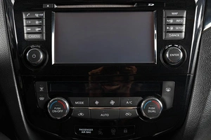 Внедорожник Nissan Qashqai 2016 года, 1499000 рублей, Тюмень