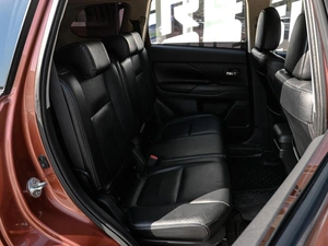 Внедорожник Mitsubishi Outlander 2012 года, 1349000 рублей, Волгоград