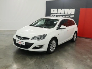 Универсал Opel Astra 2013 года, 915000 рублей, Курск