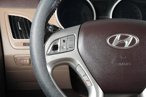 Внедорожник Hyundai ix35 2012 года, 1099000 рублей, Тюмень