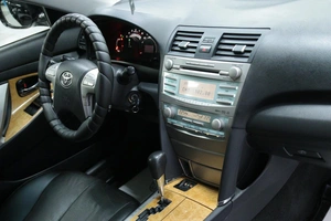 Седан Toyota Camry 2007 года, 1133000 рублей, Солонцы