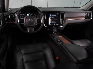 Седан Volvo S60 2019 года, 2756000 рублей, Воронеж