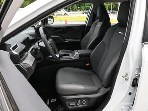 Внедорожник Toyota RAV4 2025 года, 4285000 рублей, Волгоград
