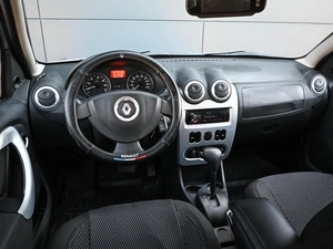 Хетчбэк Renault Sandero 2014 года, 899000 рублей, Кирилловка