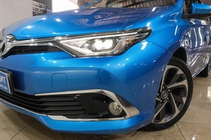 Хетчбэк Toyota Auris 2015 года, 1599000 рублей, Новокузнецк
